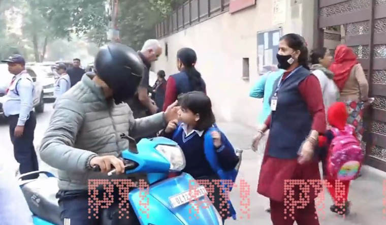delhi schools reopen